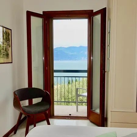 Casa Prima Vista Apartment *
