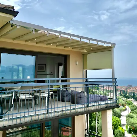 Casa Prima Vista